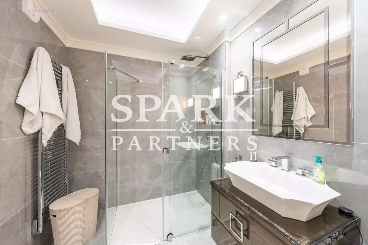 Maison à ROQUEBRUNE-CAP-MARTIN