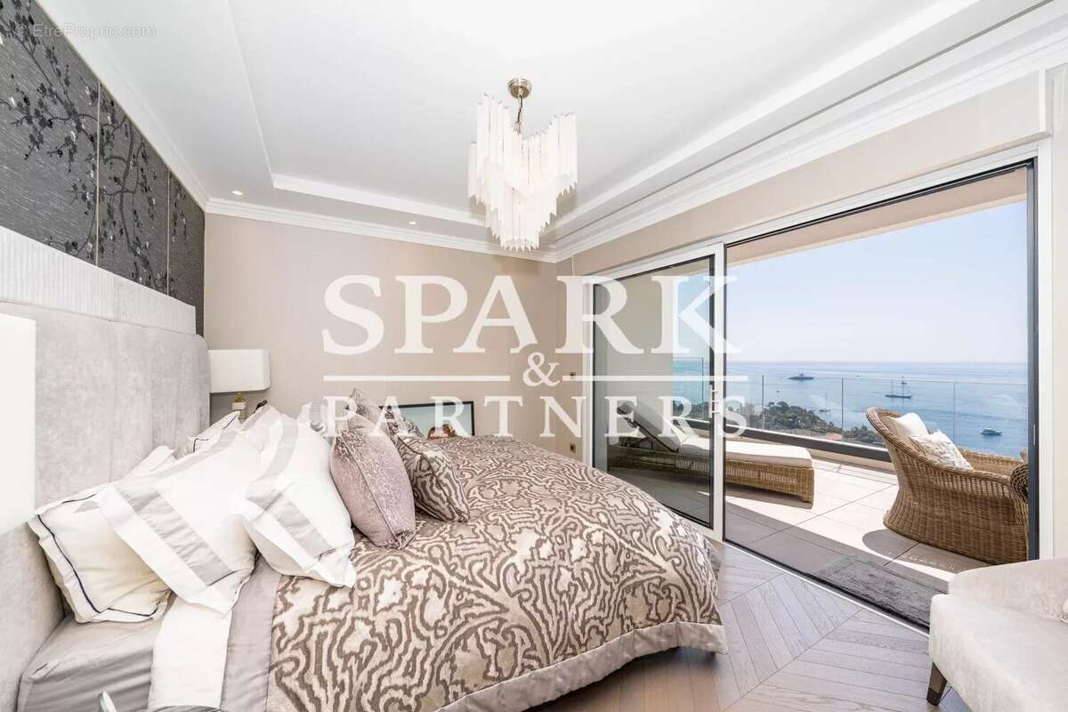 Maison à ROQUEBRUNE-CAP-MARTIN