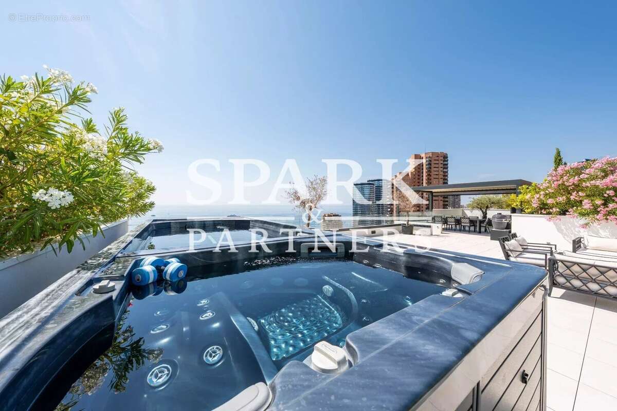 Maison à ROQUEBRUNE-CAP-MARTIN