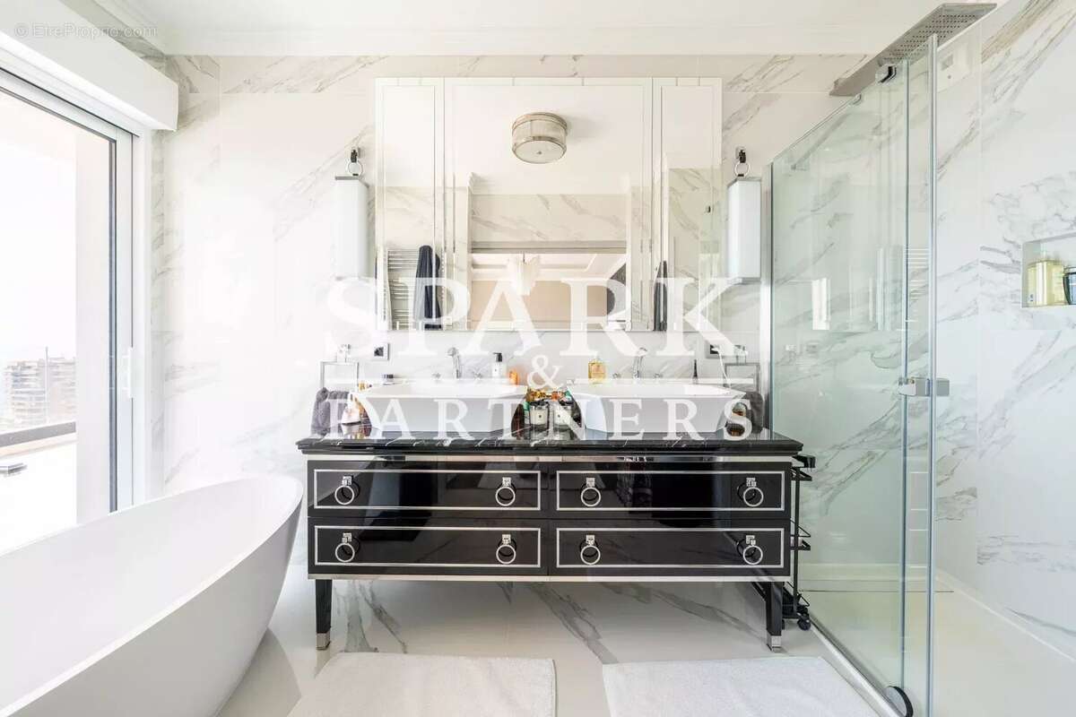 Maison à ROQUEBRUNE-CAP-MARTIN