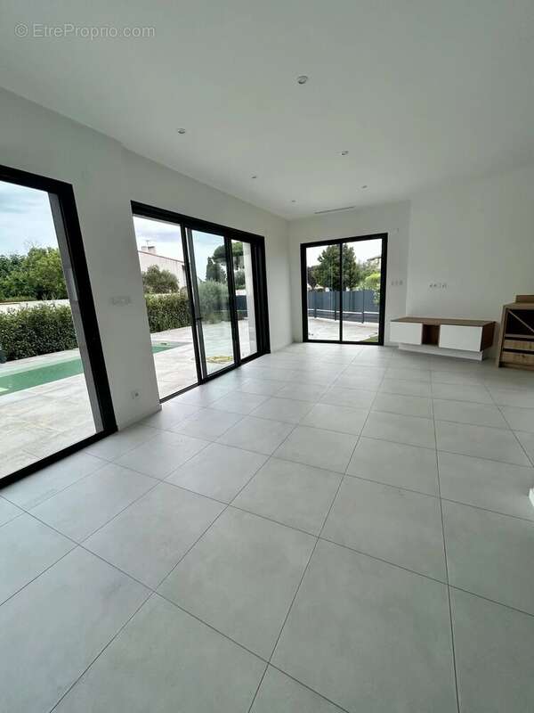 Maison à SAINT-CYPRIEN