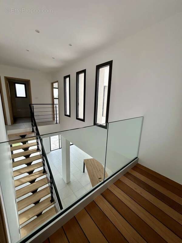 Maison à SAINT-CYPRIEN