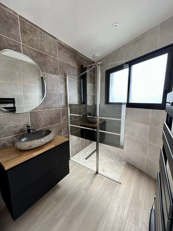 Maison à SAINT-CYPRIEN