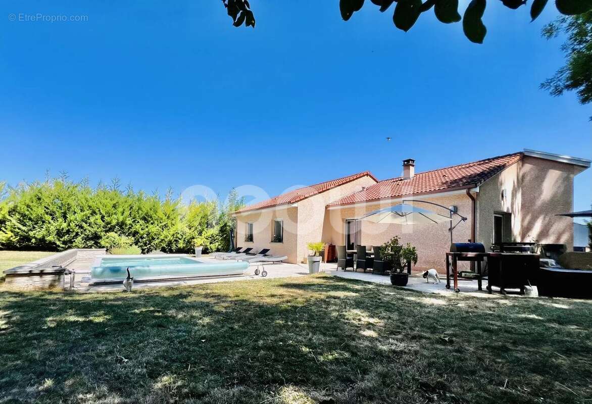 Maison à BUSSIERES-ET-PRUNS