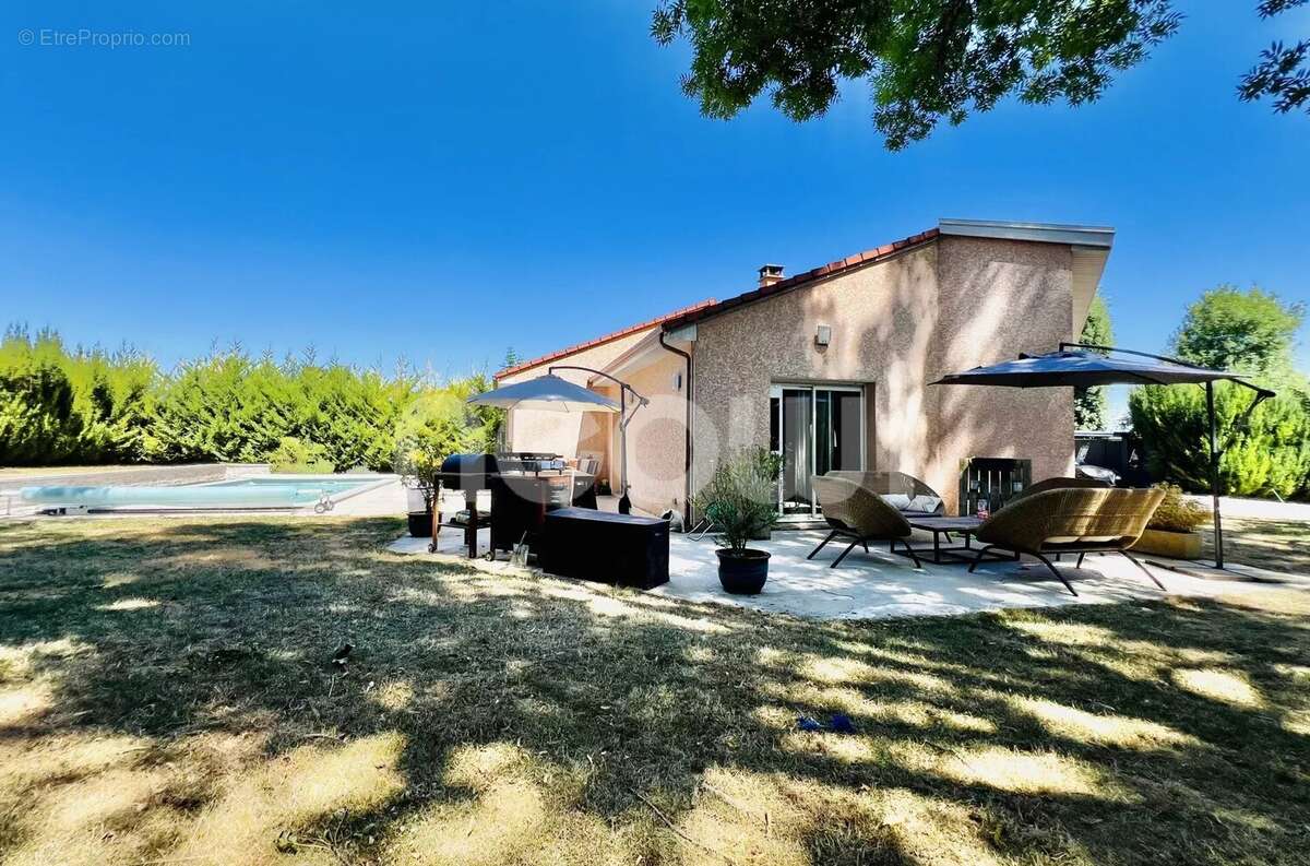 Maison à BUSSIERES-ET-PRUNS