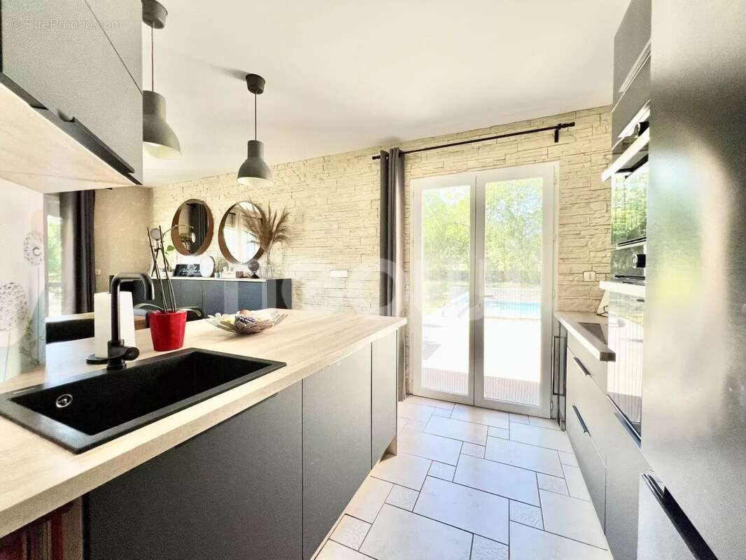 Maison à BUSSIERES-ET-PRUNS