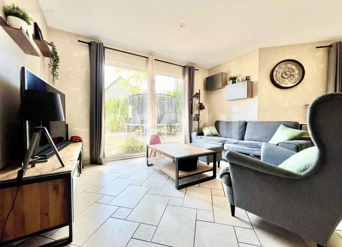 Maison à BUSSIERES-ET-PRUNS