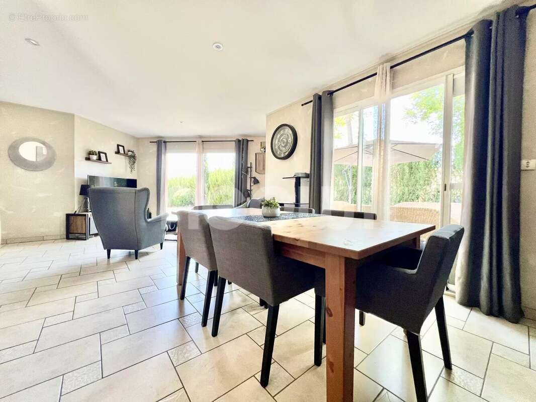 Maison à BUSSIERES-ET-PRUNS