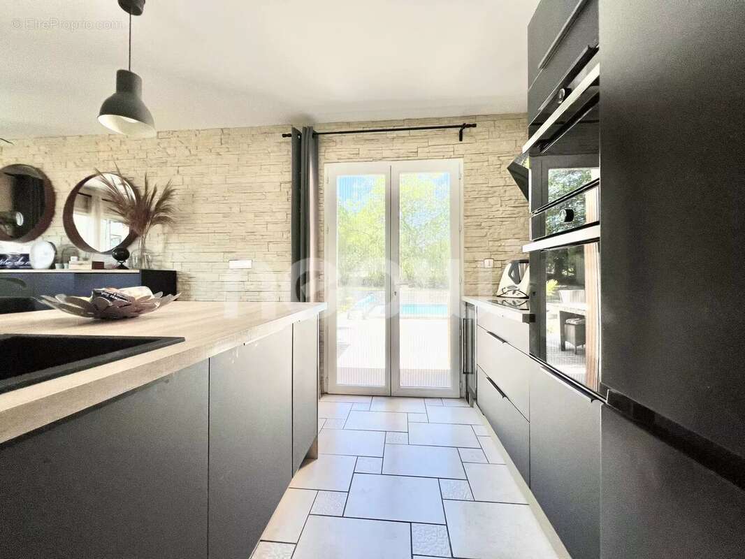 Maison à BUSSIERES-ET-PRUNS