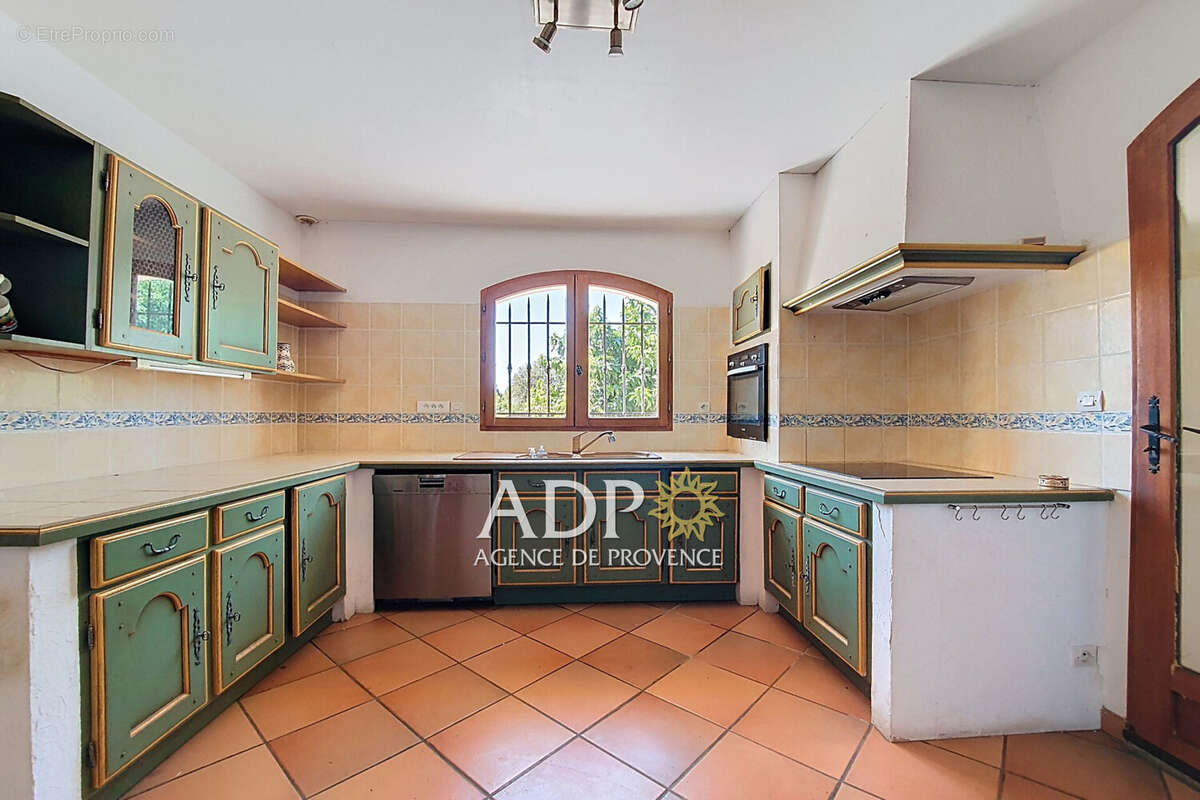 Maison à MONTAUROUX