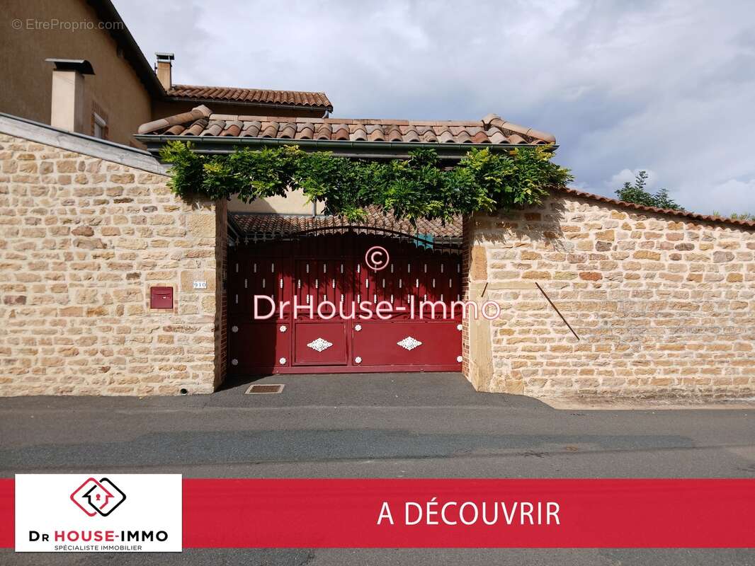 Maison à CRECHES-SUR-SAONE