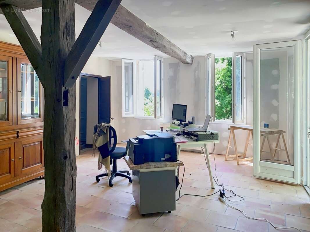 Maison à MONTPON-MENESTEROL