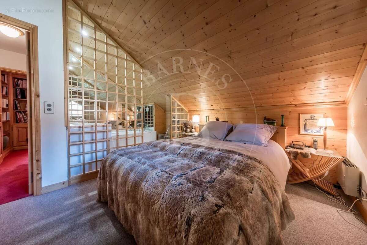 Appartement à LES ALLUES