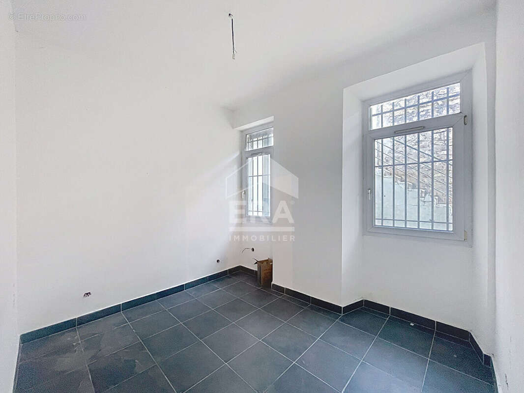 Appartement à MARSEILLE-14E