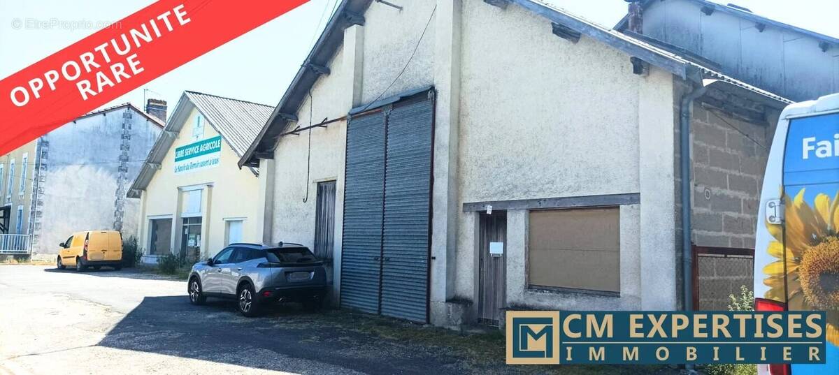 Commerce à SAINT-ASTIER