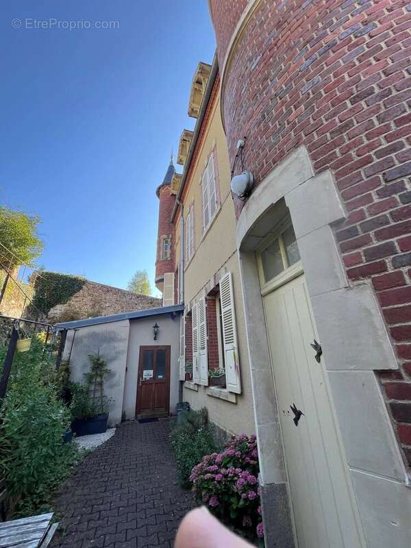 Maison à EVAUX-LES-BAINS