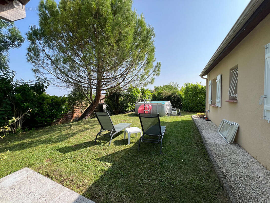 Maison à LA SAUVETAT-SUR-LEDE