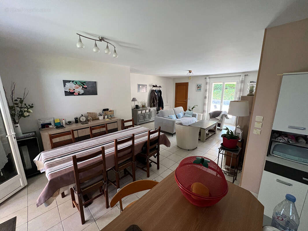 Maison à LA SAUVETAT-SUR-LEDE