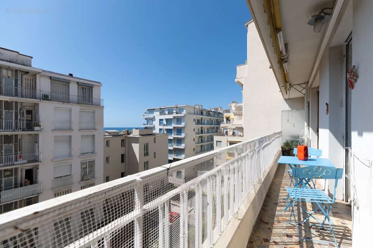 Appartement à NICE