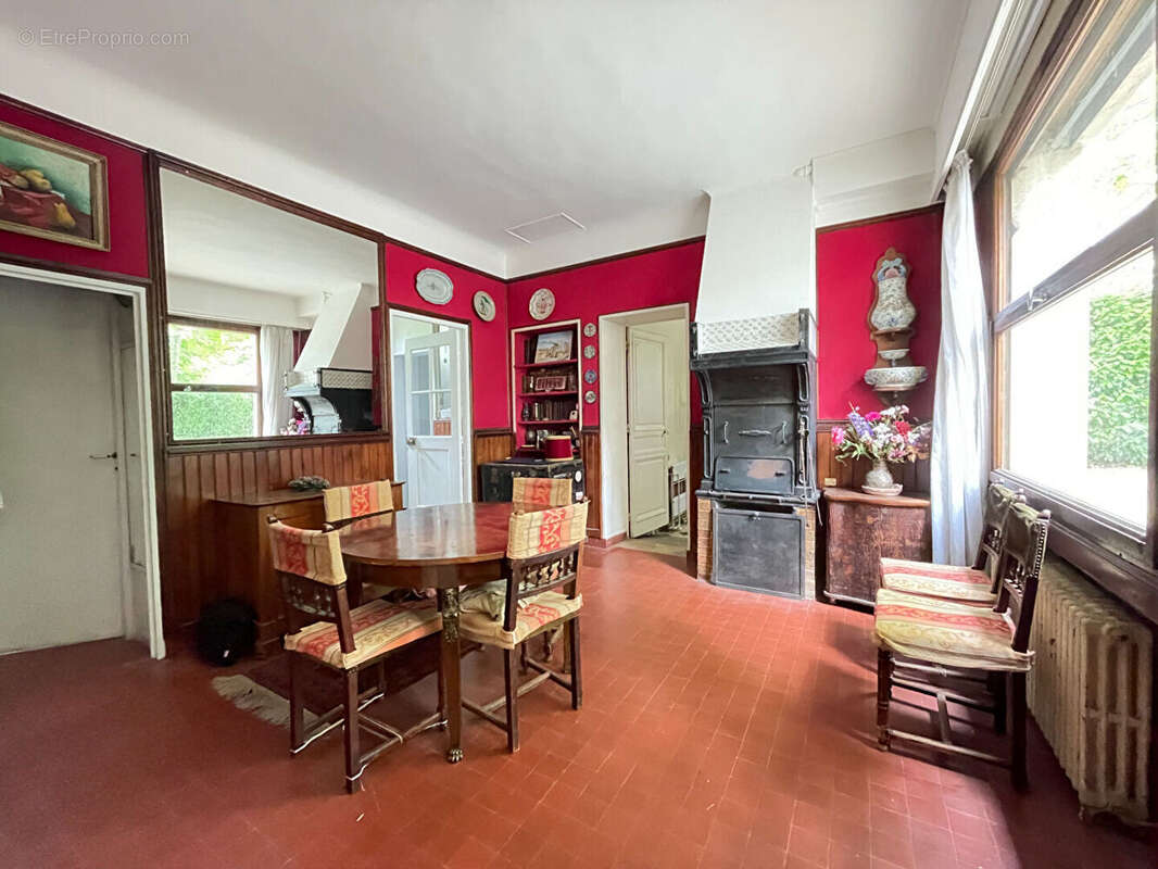 Appartement à VERRIERES-LE-BUISSON