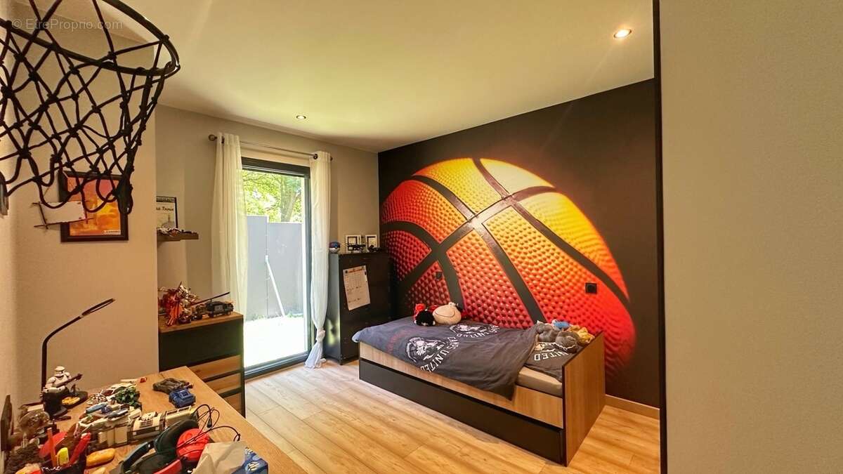 Maison à LA MURETTE