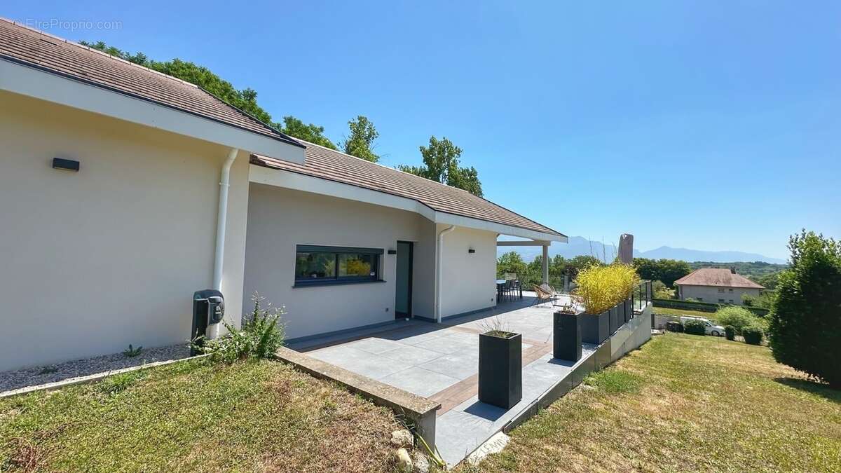 Maison à LA MURETTE