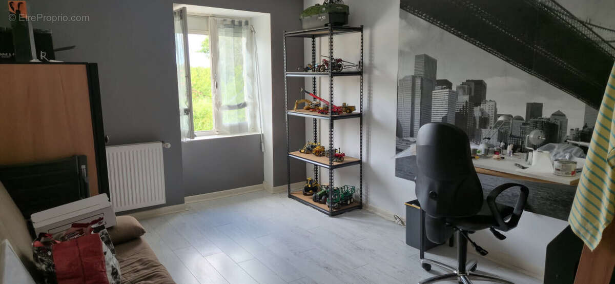 Maison à CHATENOY-LE-ROYAL