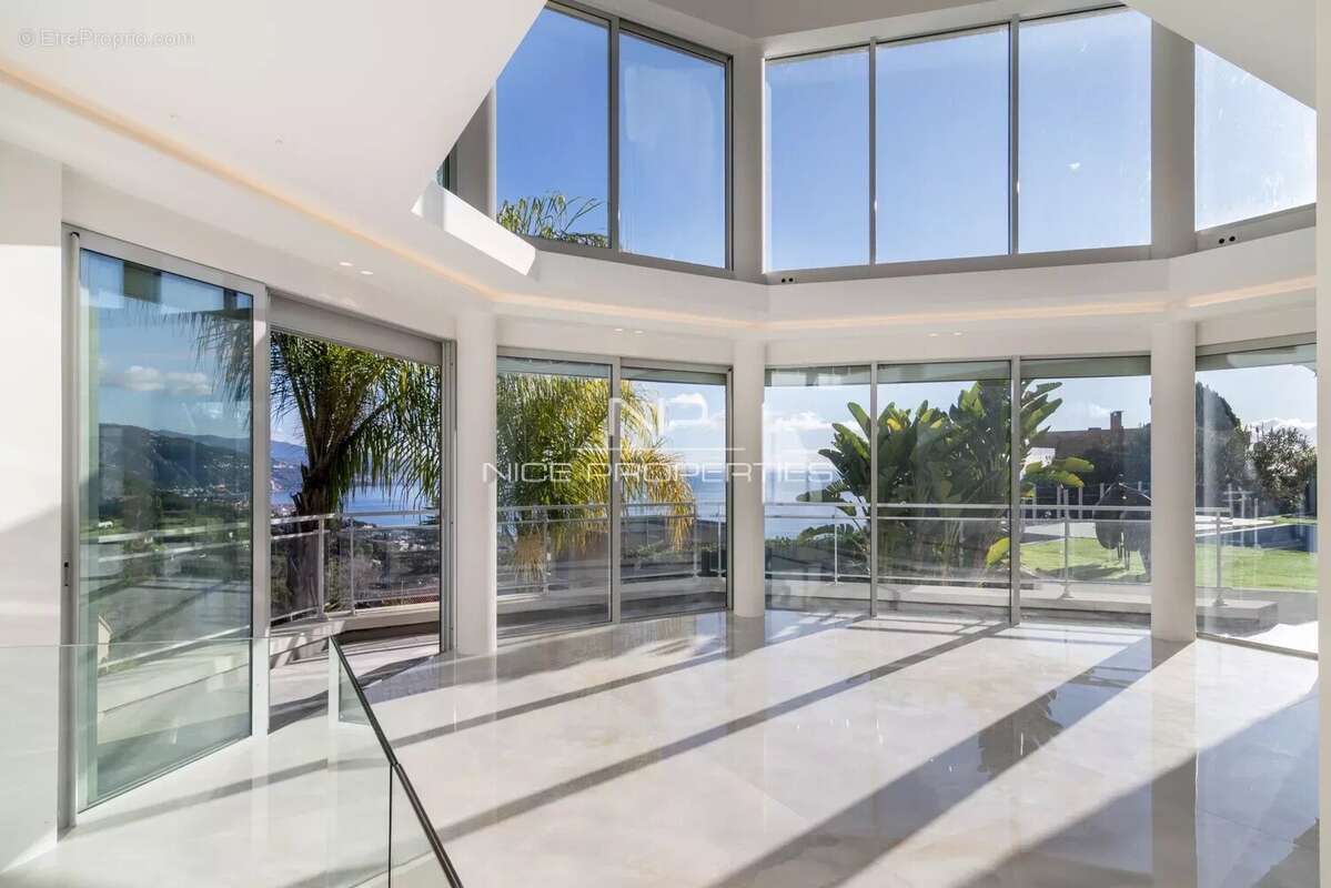 Maison à ROQUEBRUNE-CAP-MARTIN