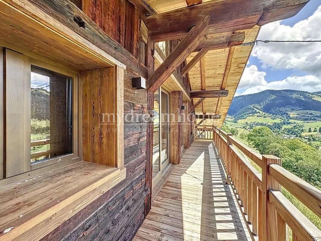 Maison à NOTRE-DAME-DE-BELLECOMBE