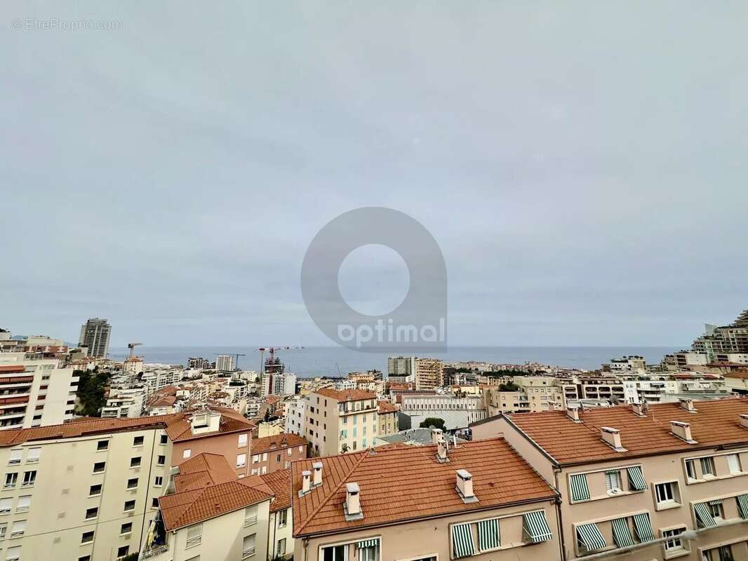 Appartement à BEAUSOLEIL