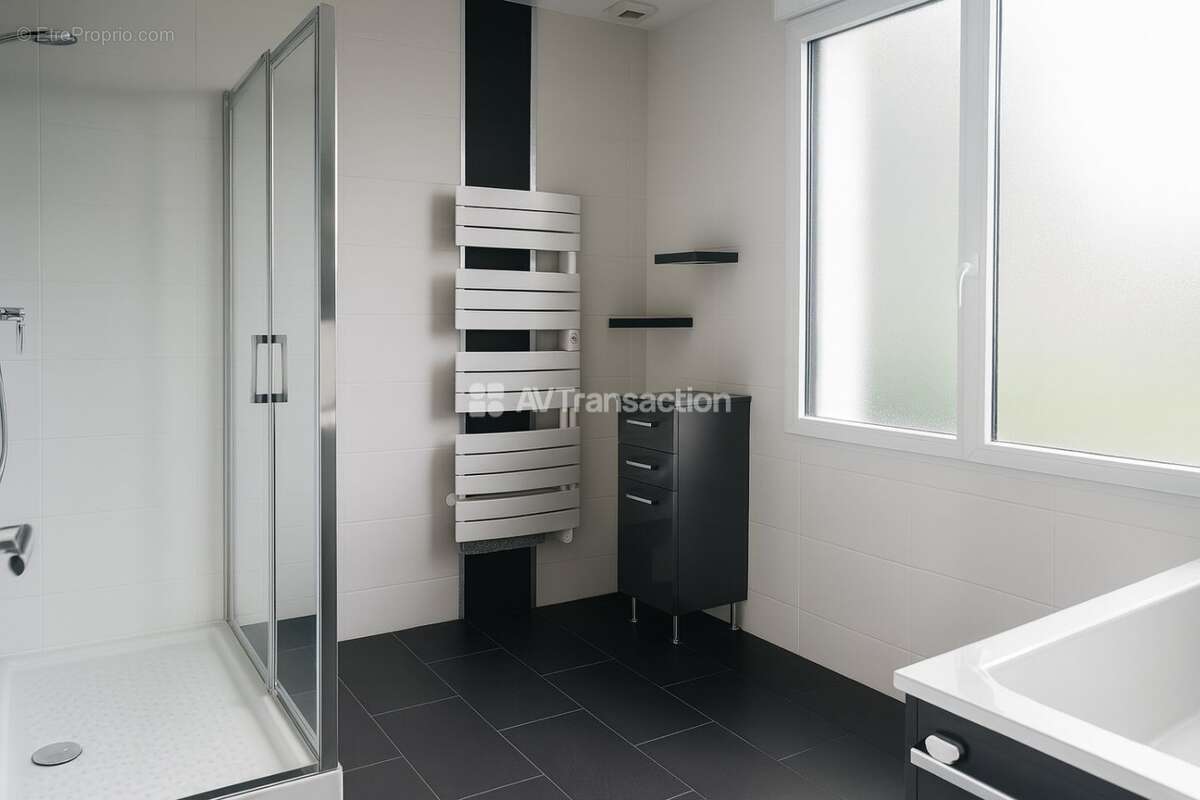 Maison à SAINT-EVARZEC