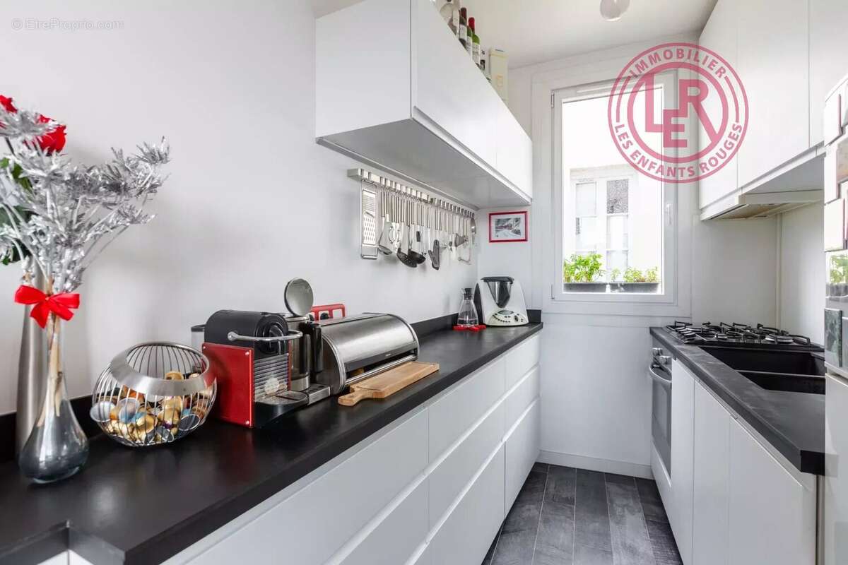 Appartement à PARIS-2E