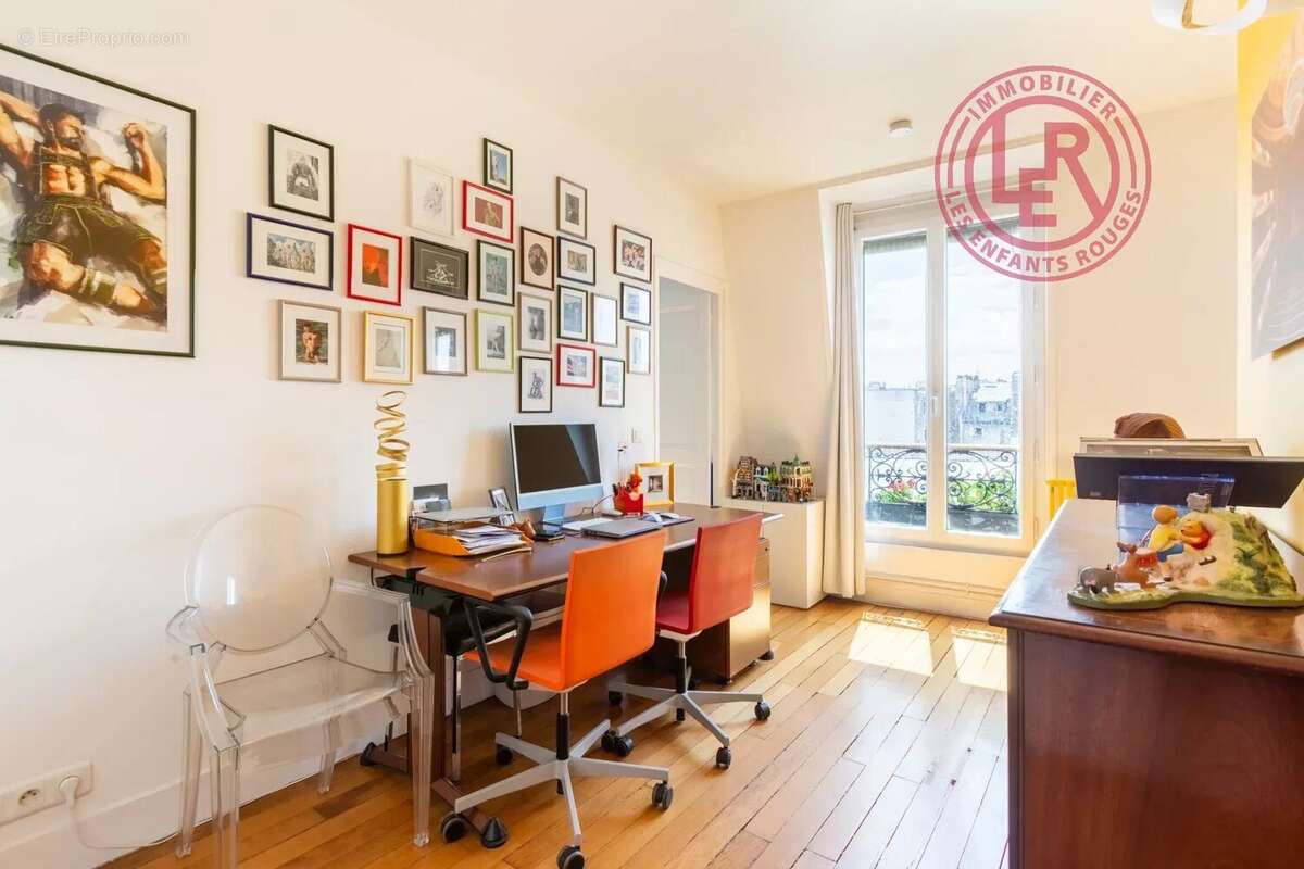 Appartement à PARIS-2E