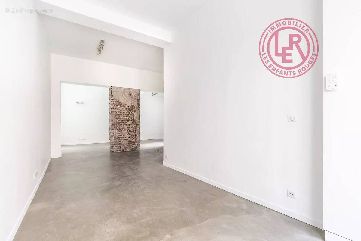 Commerce à PARIS-18E