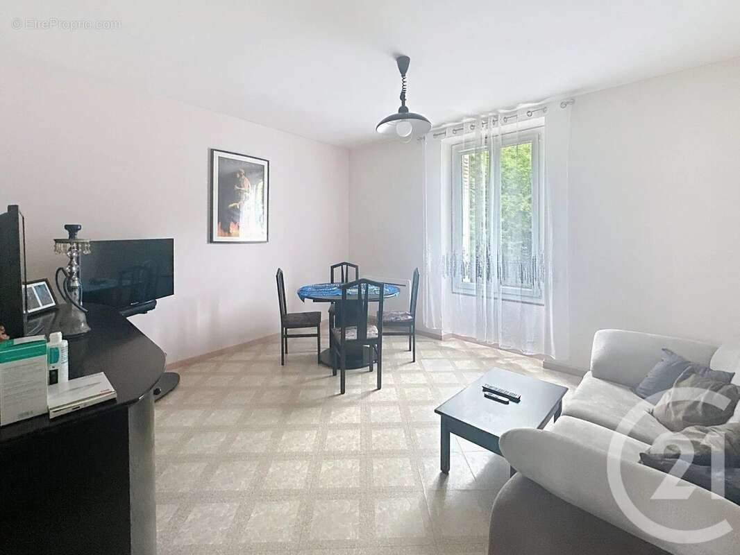 Appartement à GONESSE