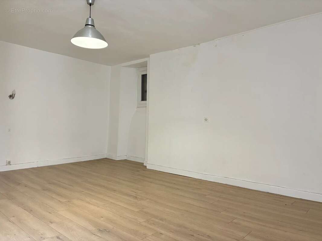 Maison à MONTMORILLON