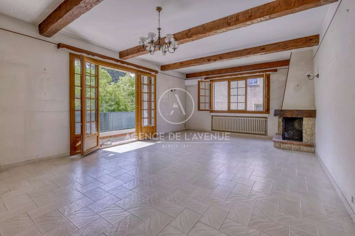 Appartement à SANARY-SUR-MER