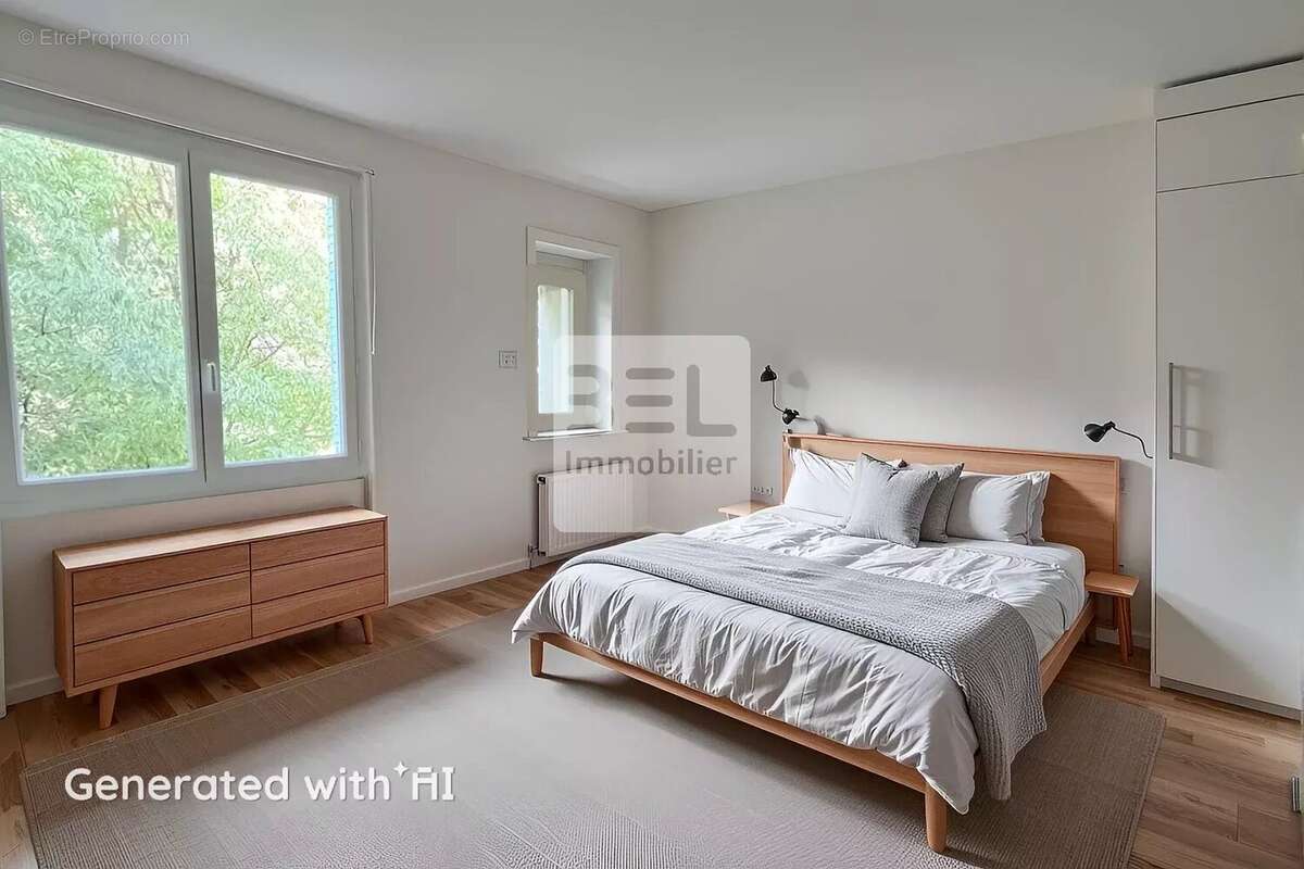 Maison à LAUDUN-L&#039;ARDOISE