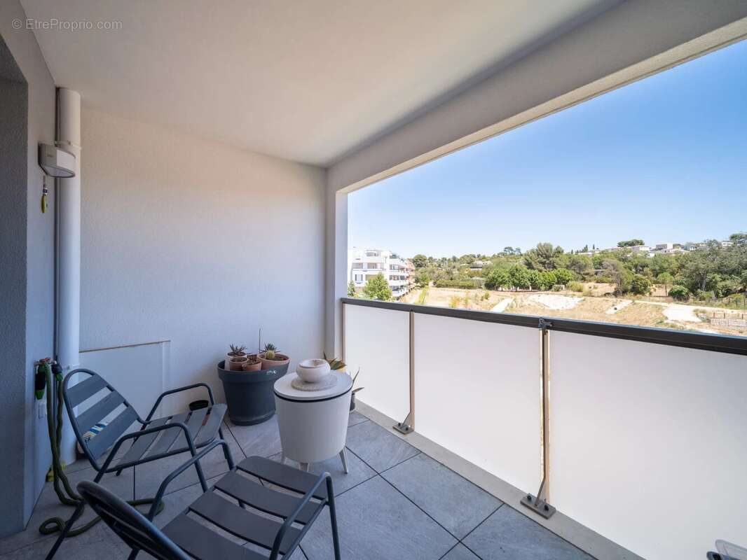Appartement à MARSEILLE-13E