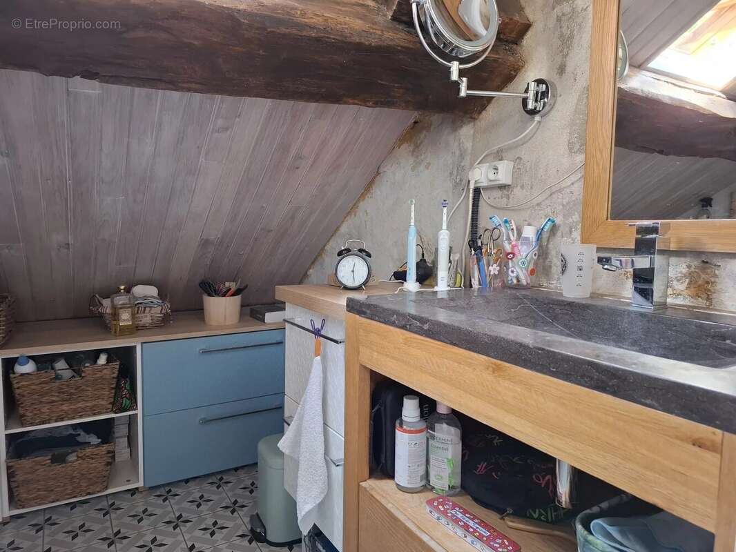 Maison à SAINT-CHERON