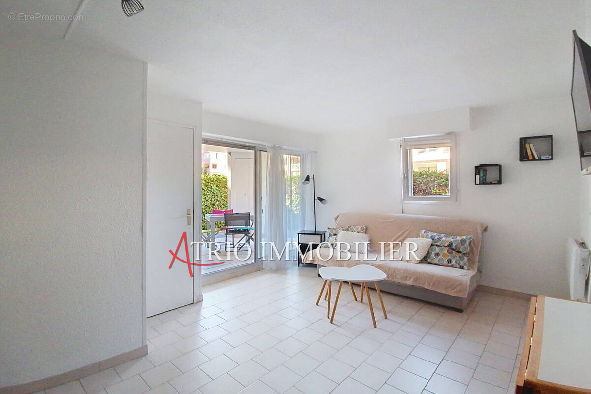 Appartement à CAGNES-SUR-MER