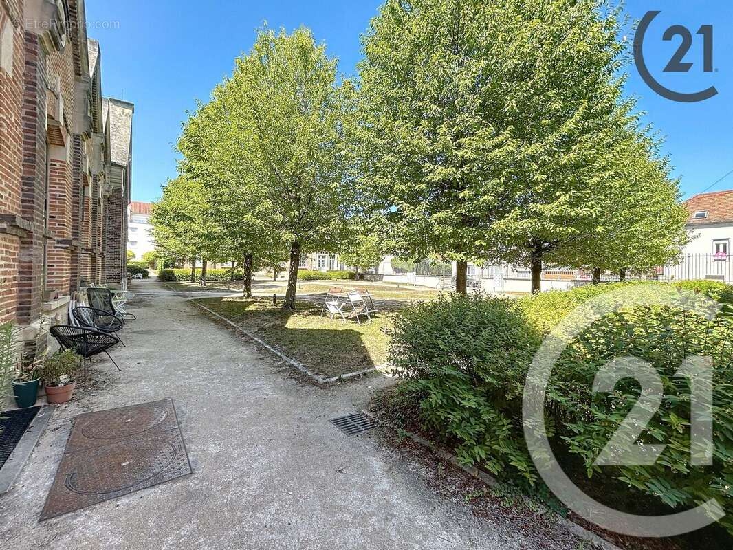 Appartement à SAINTE-SAVINE