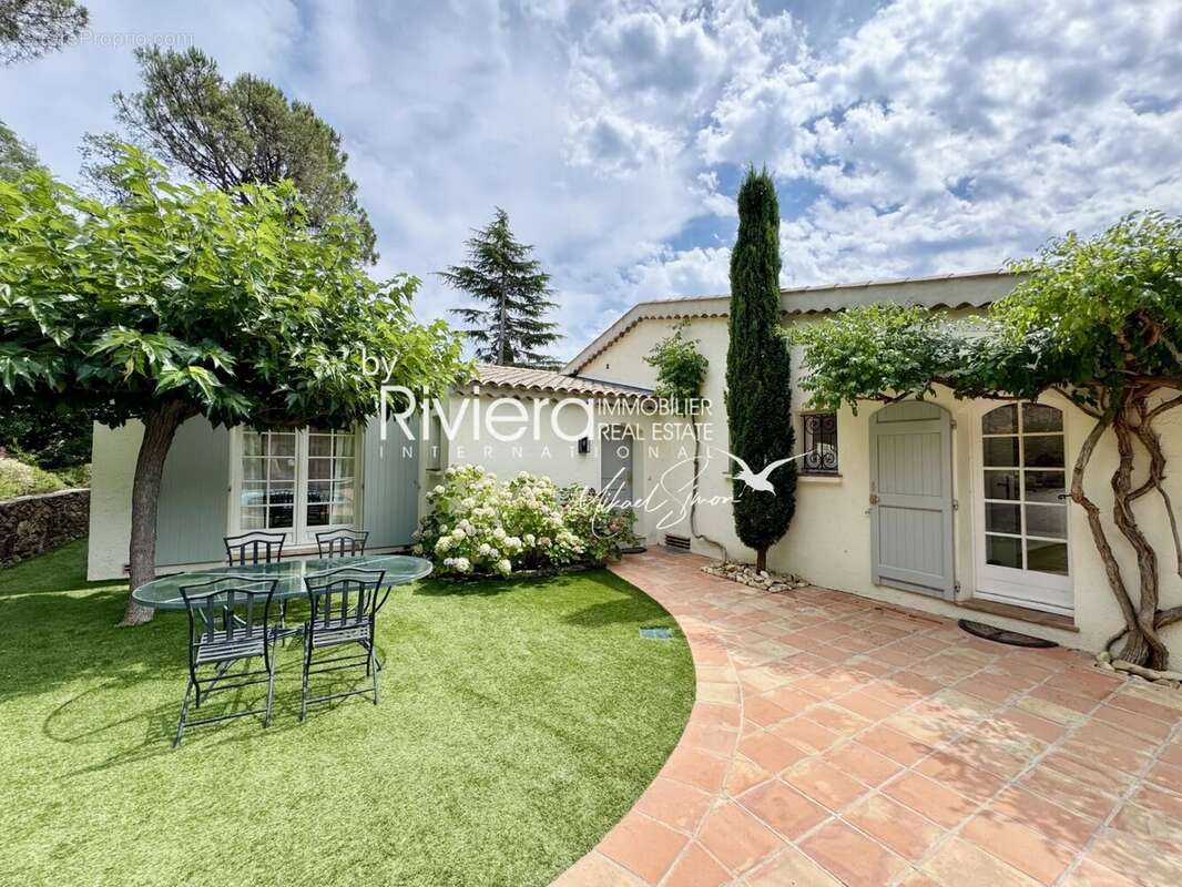 Maison à CAVALAIRE-SUR-MER