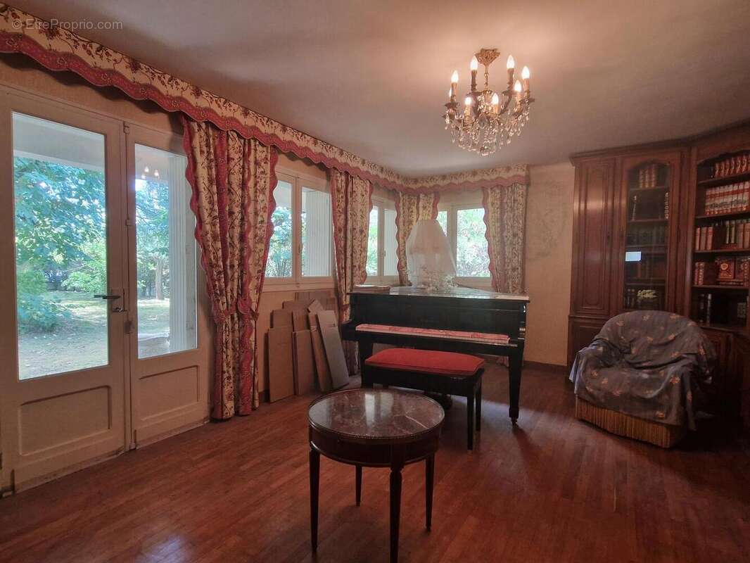 20250724141304 - Maison à LE BUGUE