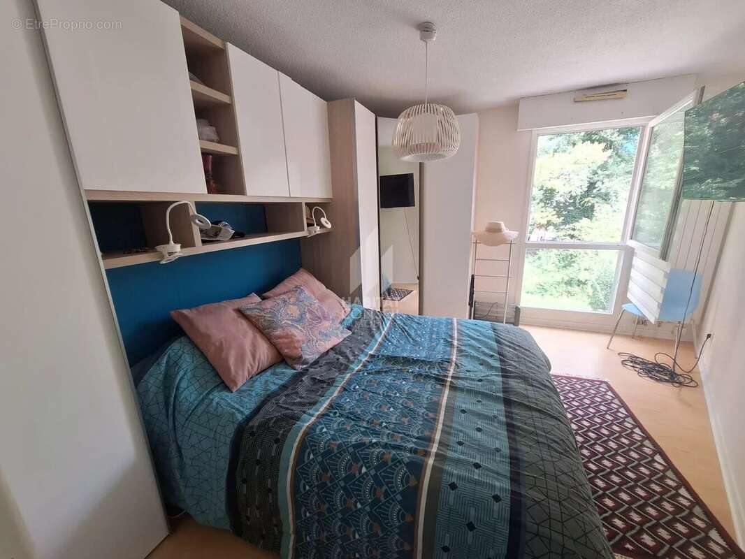 Appartement à MEYLAN