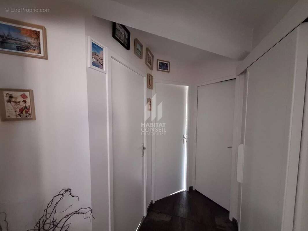 Appartement à MEYLAN