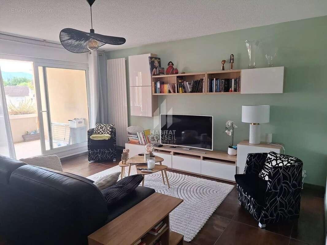 Appartement à MEYLAN