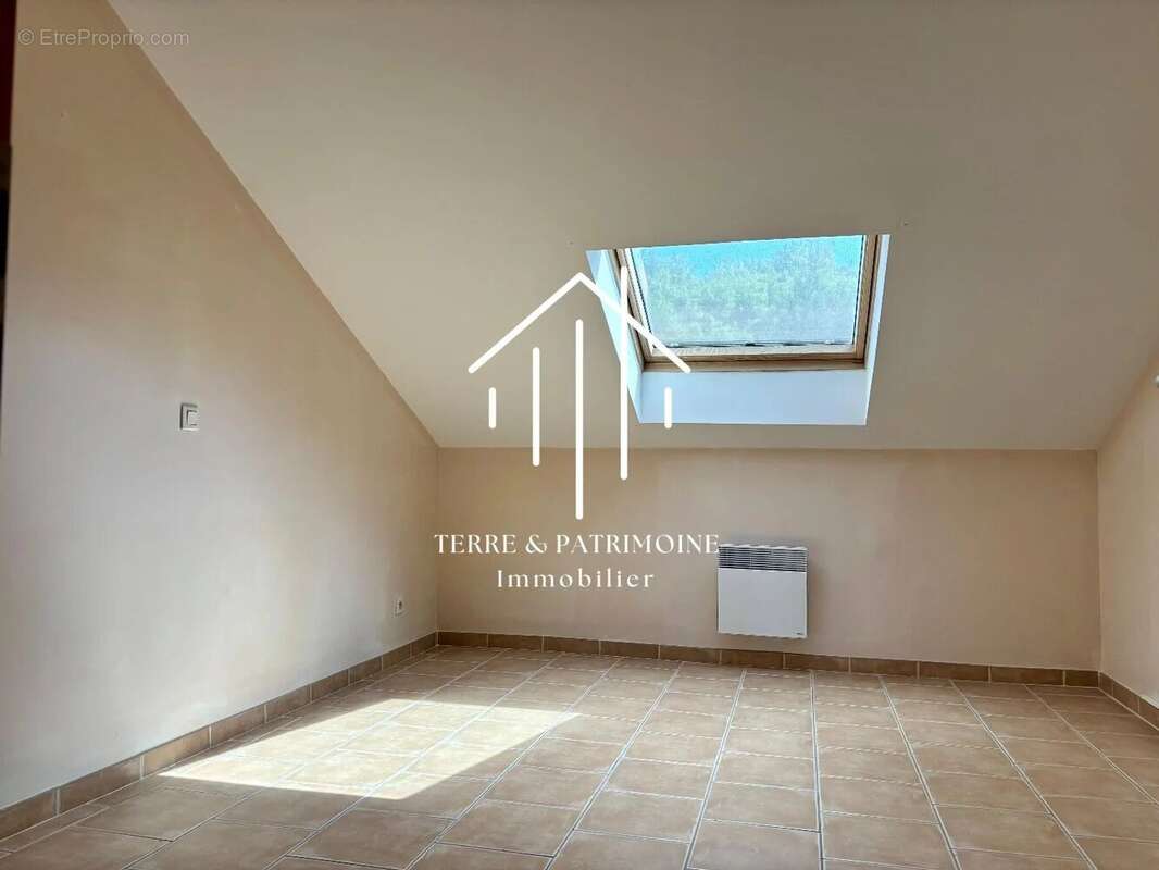 Appartement à RUOMS