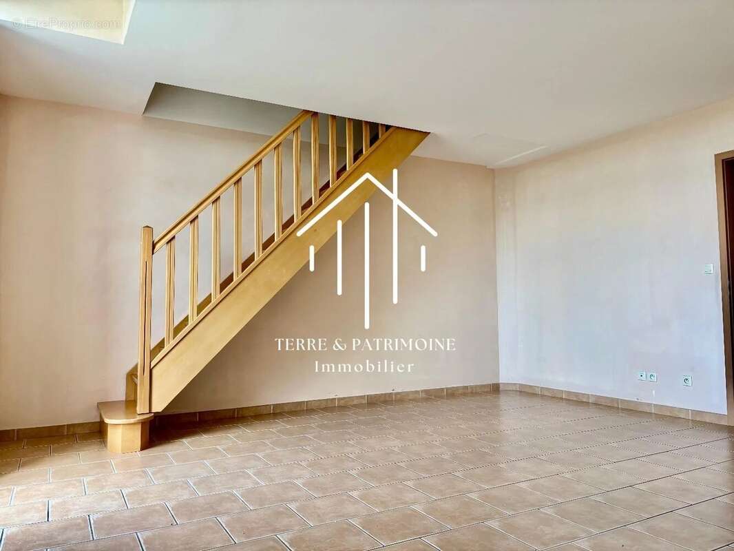 Appartement à RUOMS