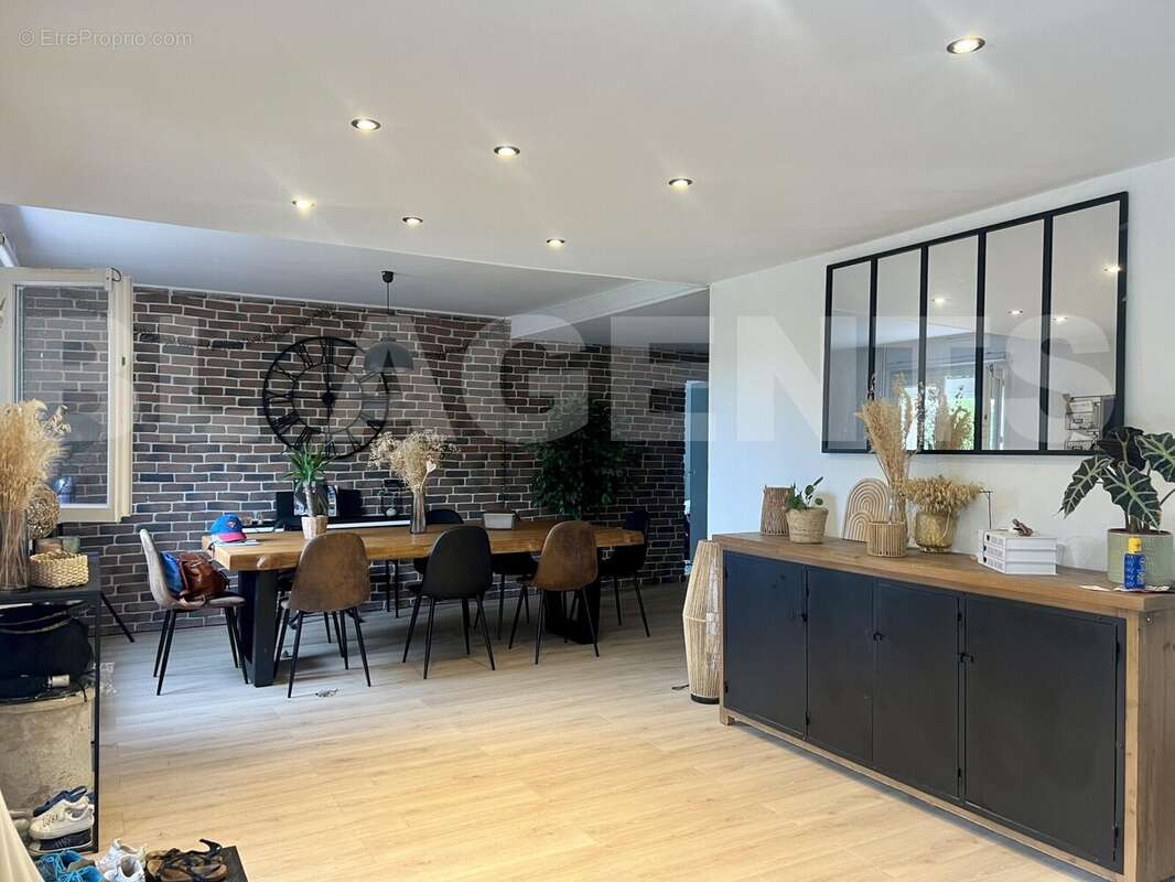 IMG_6009 - Maison à ETAIMPUIS